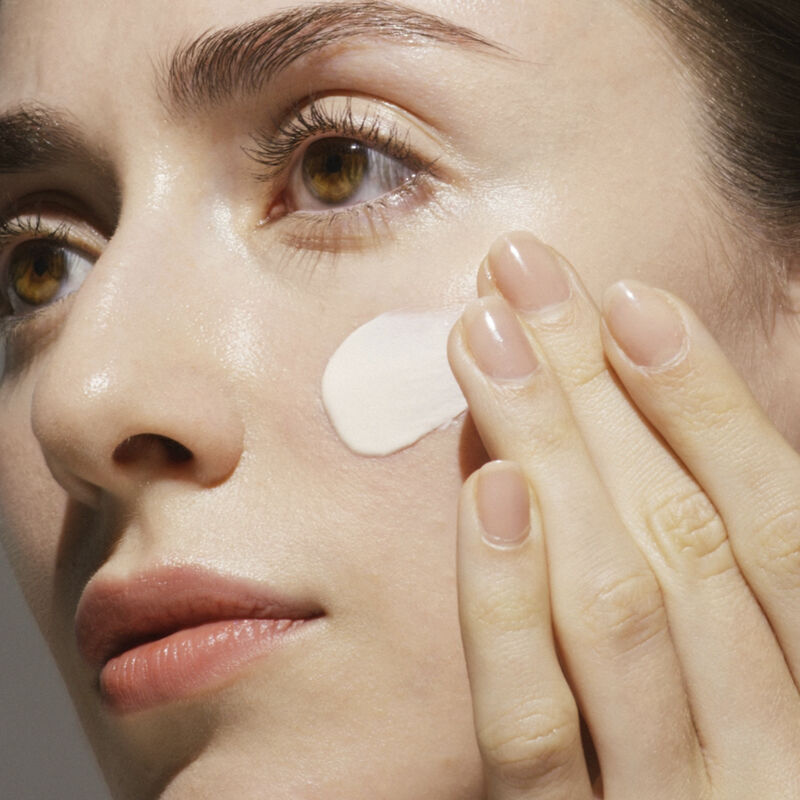 Universal Defense SPF 50, 