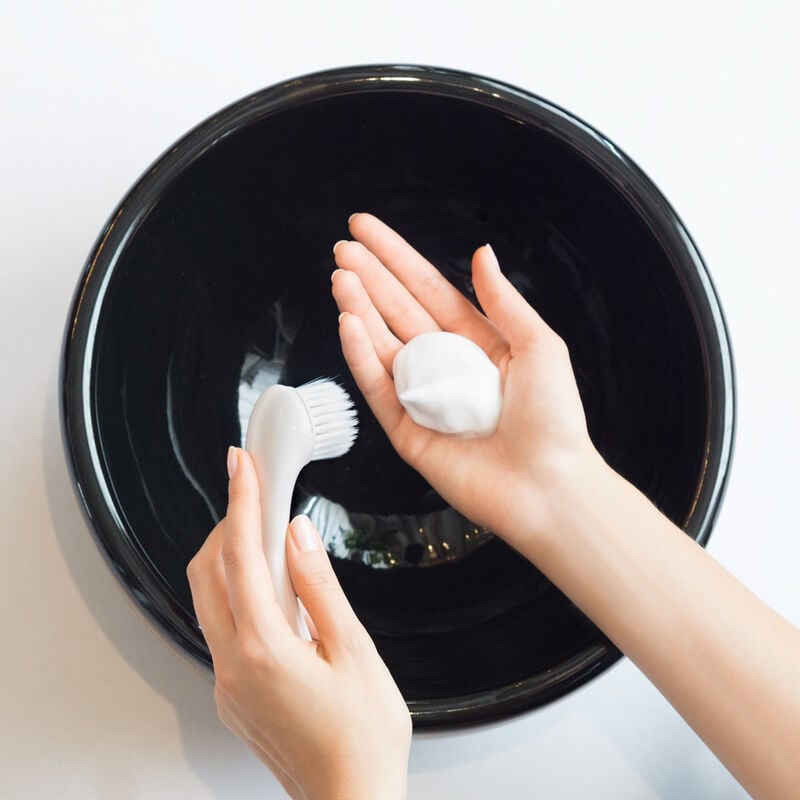 Cleansing Massage Brush,
